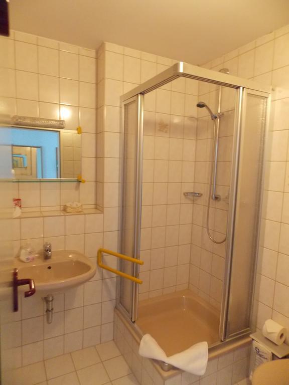 Landhotel Weisses Roess'L Adorf Værelse billede